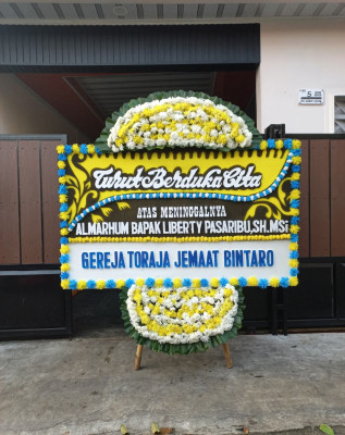 Papan Bunga Duka di Kedaung Wetan