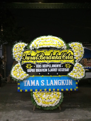Papan Bunga Duka di Kedaung Wetan